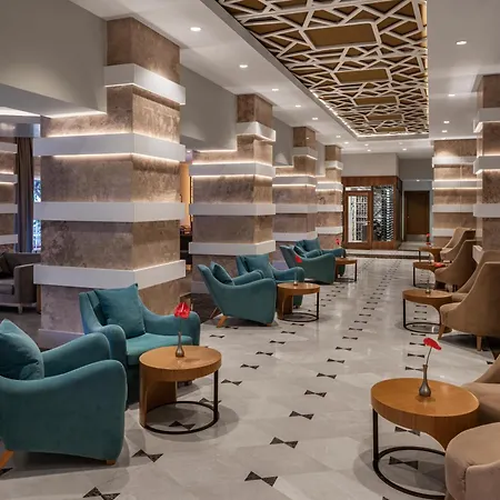 リゾート パピヨン アイシャ ＆ スパ