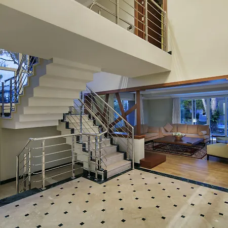 Papillon Ayscha & Resort